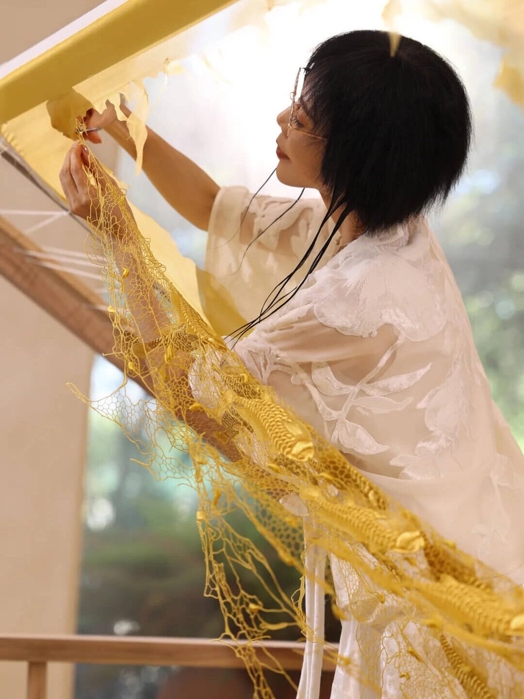 Höna Artist 2 - Lin Xia - Tai Silk-Tai Embroidery Lin Xia 2